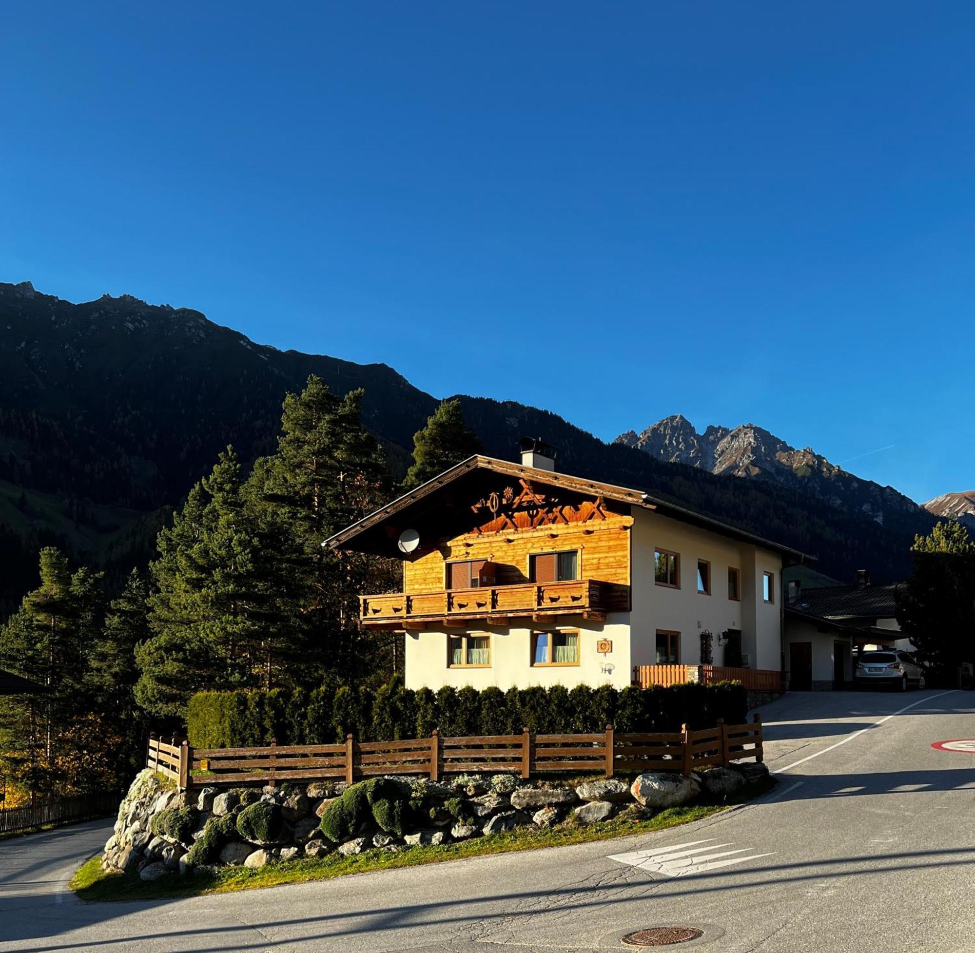 Appartement Haus Wildspitz à Neustift im Stubaital Extérieur photo